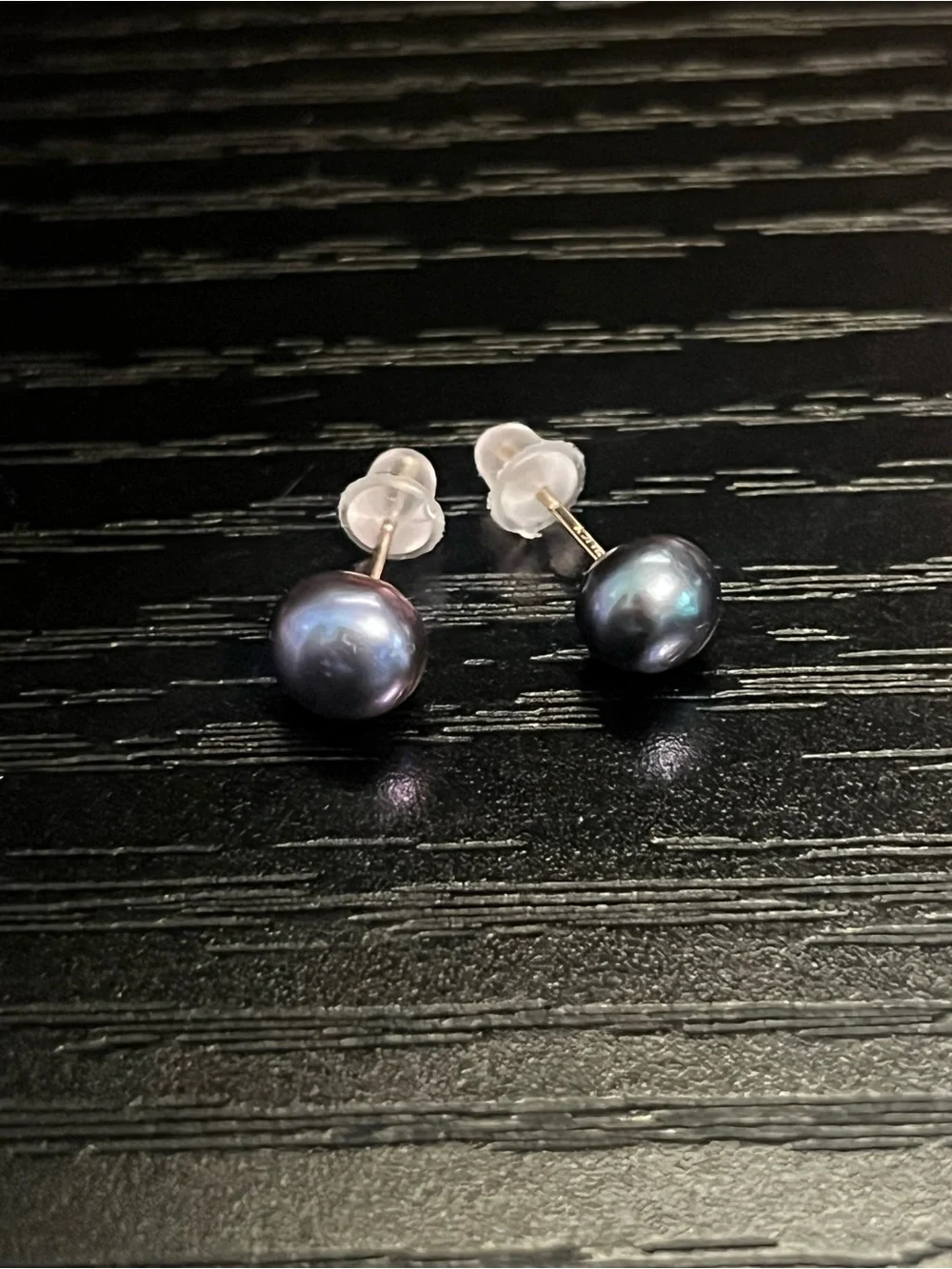 Black Pearl 10K Gold Stud Earrings - Classic Black Pearl